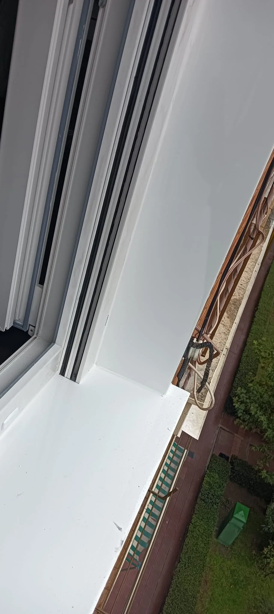 Instalación de ventanas de PVC y aluminio de alta eficiencia térmica - ven 17